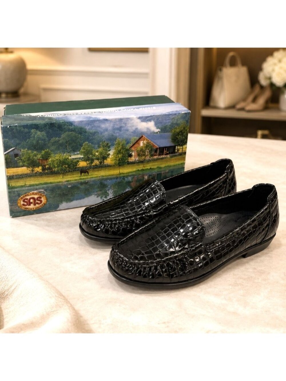 SAS Joy Slip-On Loafers – Women’s Size 11M Black Croc Leather Shoes